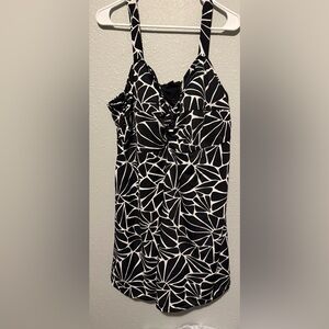 Evans Plus Size 24 Black and White Floral Tankini Swimsuit beach cruise active